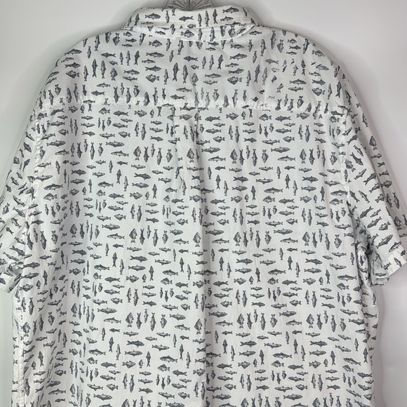Eddie Bauer Fish Short Sleeve Button Down Shirt Size 2XL - Picture 5 of 9